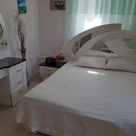 Cozy Flat In Nea Makri Lägenhet Exteriör bild