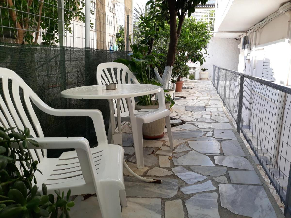 Cozy Flat In Nea Makri Lägenhet Exteriör bild