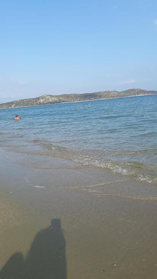 Cozy Flat In Nea Makri Lägenhet Exteriör bild