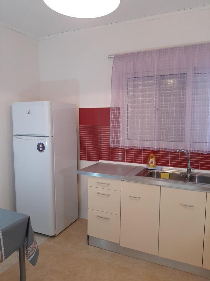 Cozy Flat In Nea Makri Lägenhet Exteriör bild