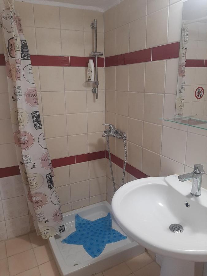Cozy Flat In Nea Makri Lägenhet Exteriör bild