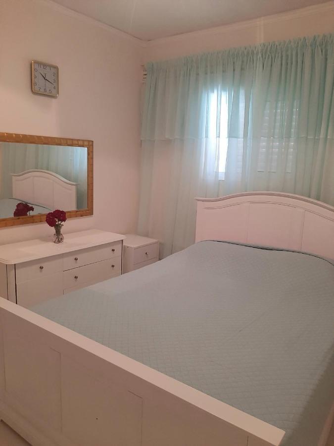 Cozy Flat In Nea Makri Lägenhet Exteriör bild